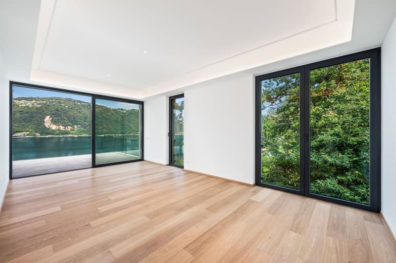 PRESTIGETRÄCHTIGES DESIGNER-PENTHOUSE MIT TERRASSE MIT SEEBLICK (7)
