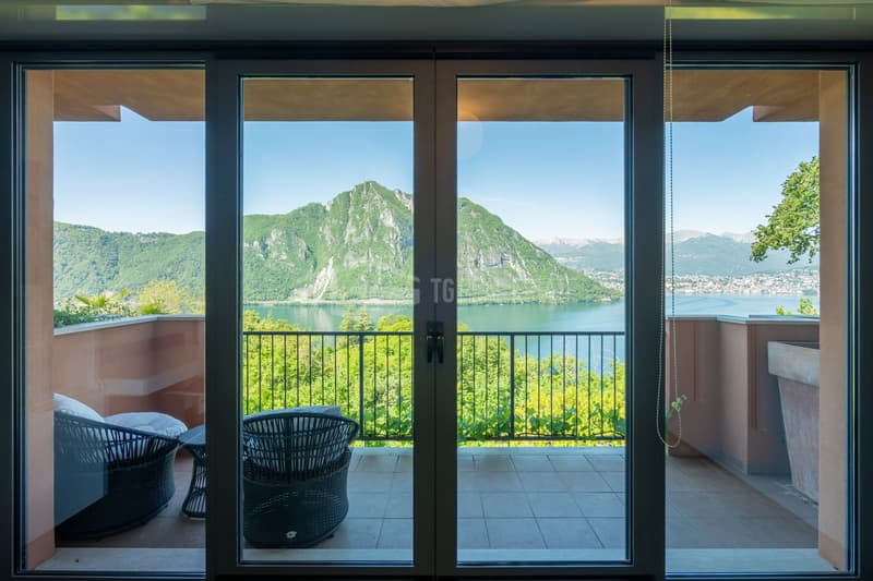 Elegant 190 m² flat with lake view and private garden (9)