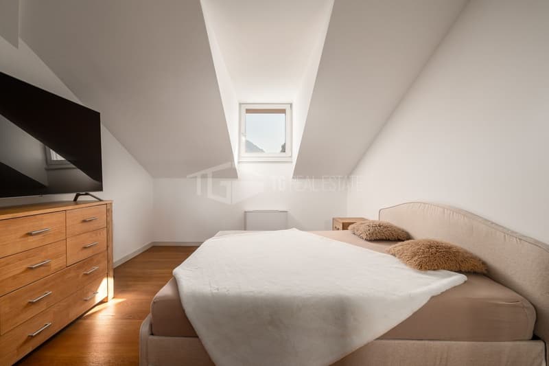 LUXUS UND KOMFORT: 6,5 ZIMMER PENTHOUSE-WOHNUNG MIT PANORAMABLICK AUF LUGANO (3)