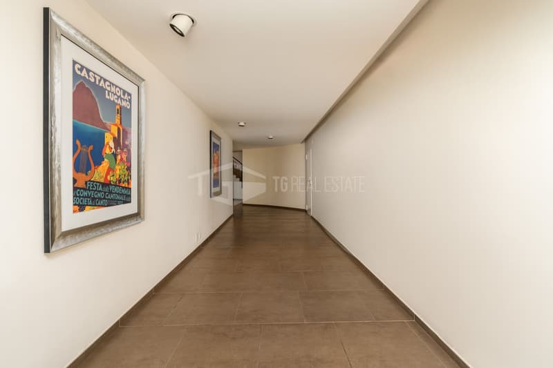 Bright 25 m² studio apartment with lake view (6)