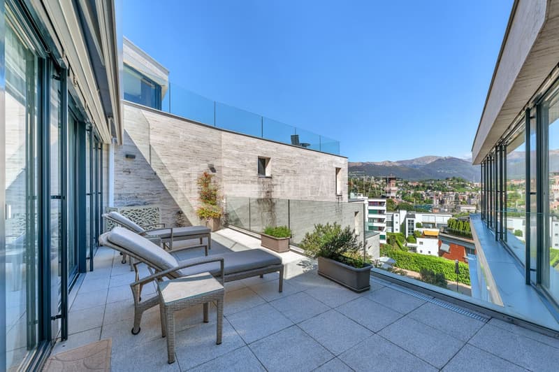 4.5 dream rooms with lake view terraces (7)