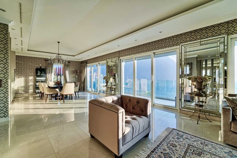 Elegantes Luxus-Penthouse mit Panoramablick auf den See (5)