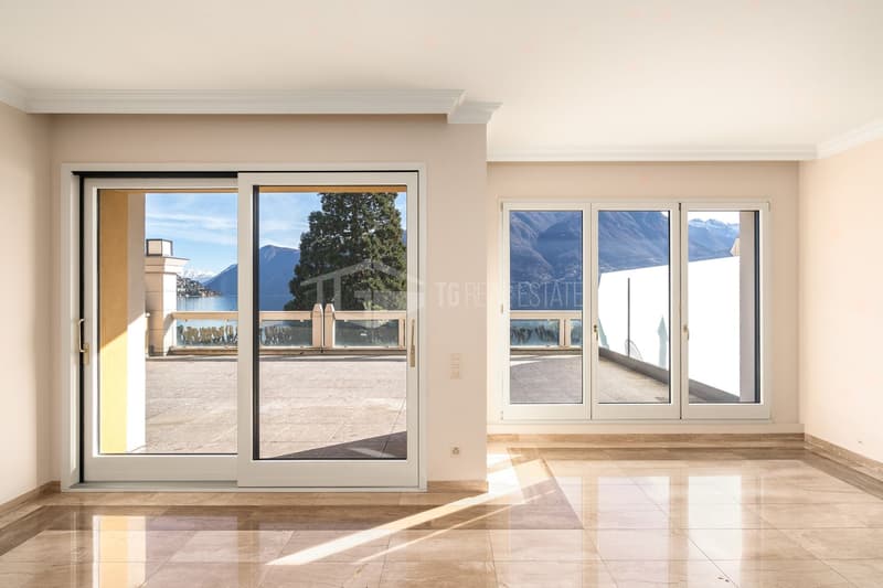 SCHÖNE WOHNUNG MIT GROSSER TERRASSE UND SEEBLICK (7)