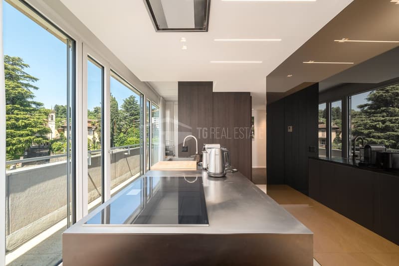 ELEGANTES PENTHOUSE IM 12. STOCK IM HERZEN VON LUGANO (7)