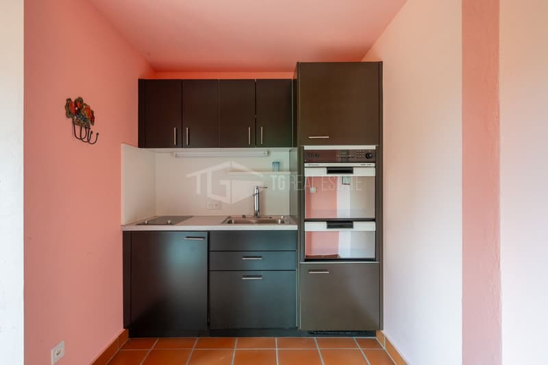 5.5-ROOM HOUSE WITH GARDEN, SWIMMING POOL AND ANNEXE (17)