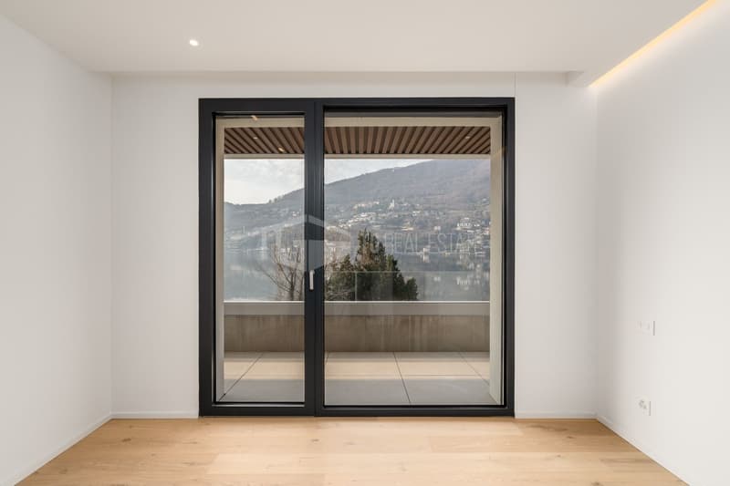 MODERNE VILLA MIT SEEBLICK (5)