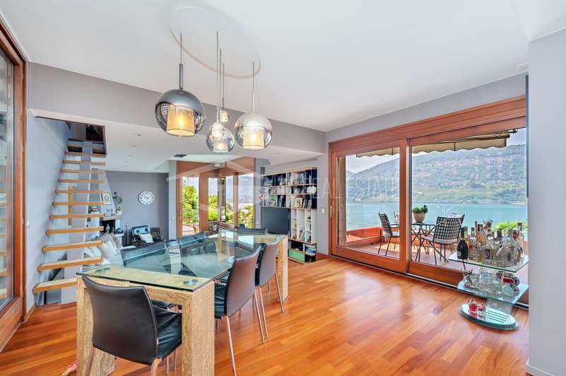 PRESTIGETRÄCHTIGE VILLA IN MONTAGNOLA MIT SEEBLICK UND HALLENBAD (13)
