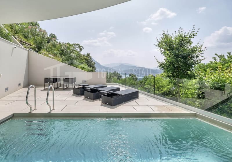 Zeitgenössische Eleganz mit Seeblick (1)