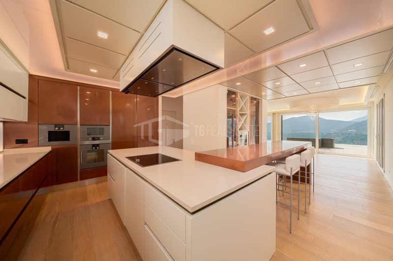 PRESTIGIOSO DUPLEX CON VISTA LAGO E PISCINA (8)