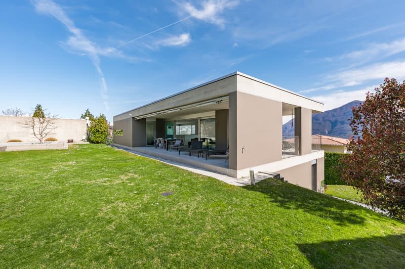 EXKLUSIVE DESIGNERVILLA MIT SEEBLICK UND ABSOLUTER PRIVATSPHÄRE (14)