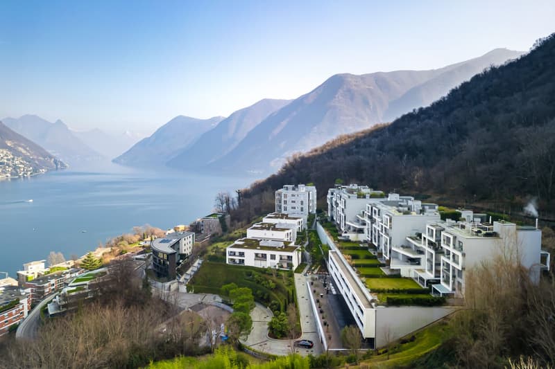 ELEGANZ UND PRIVATSPHÄRE MIT SEEBLICK (1)
