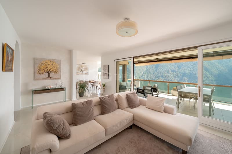 APPARTAMENTO AMMOBILIATO CON VISTA LAGO (3)