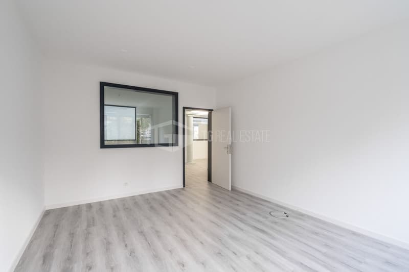 GERÄUMIGES BÜRO IN DER NÄHE DES BAHNHOFS (10)