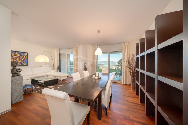 DUPLEX MIT GARTEN UND PANORAMABLICK AUF DEN SEE (4)