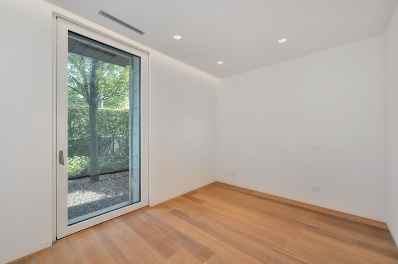 LUXURIÖSES 4,5-ZIMMER-HAUS MIT GARTEN (11)