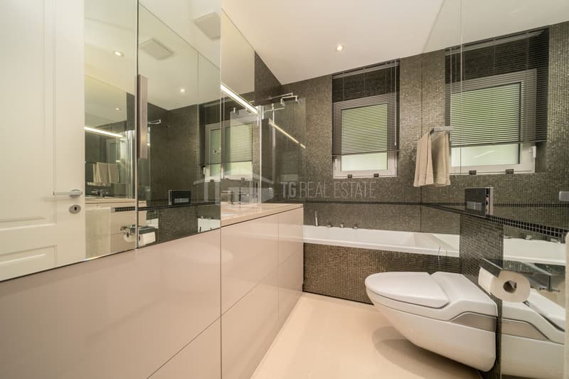 Elegantes Luxus-Penthouse mit Panoramablick auf den See (10)