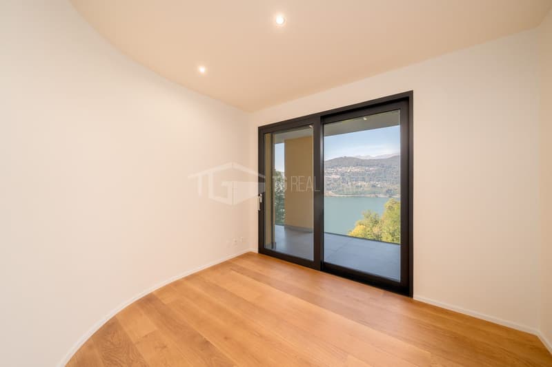 MODERNES 3.5-ZIMMER-WOHNUNG MIT SEESICHT (7)
