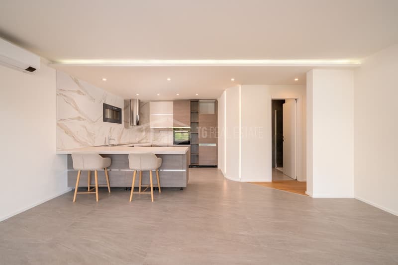 MODERNES 3.5-ZIMMER-WOHNUNG MIT SEESICHT (3)