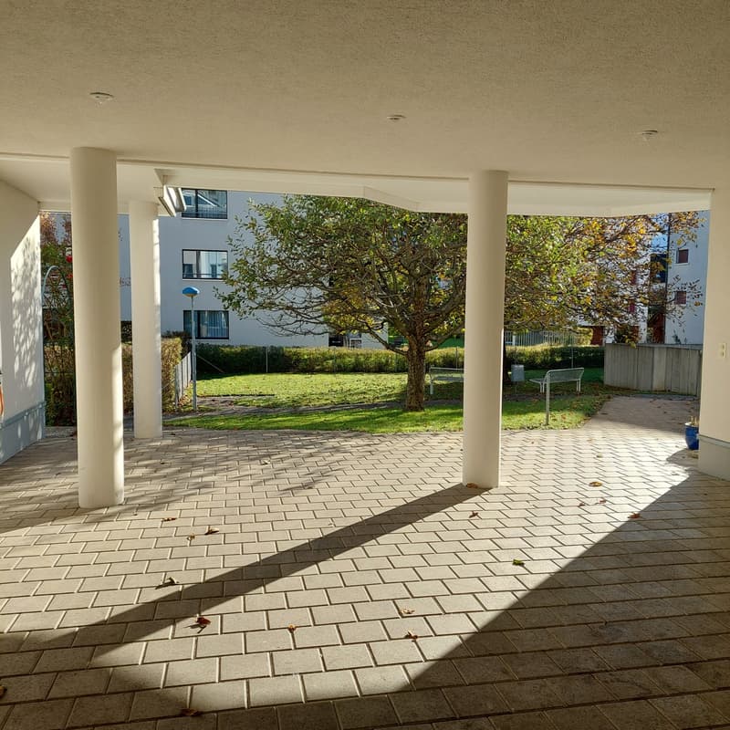 Grosszügige 5.5-Zimmer-Dachwohnung im Eigentumsstandard – inkl. Klimaanlage & 2 Tiefgaragenplätzen (2)