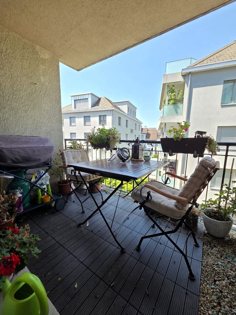Ihr neues Zuhause im Herzen von Lachen – Grosszügige 4.5-Zimmer-Wohnung mit Balkon (8)