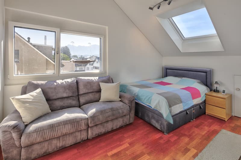 Charmante 4.5 Zimmer-Dachwohnung (13)