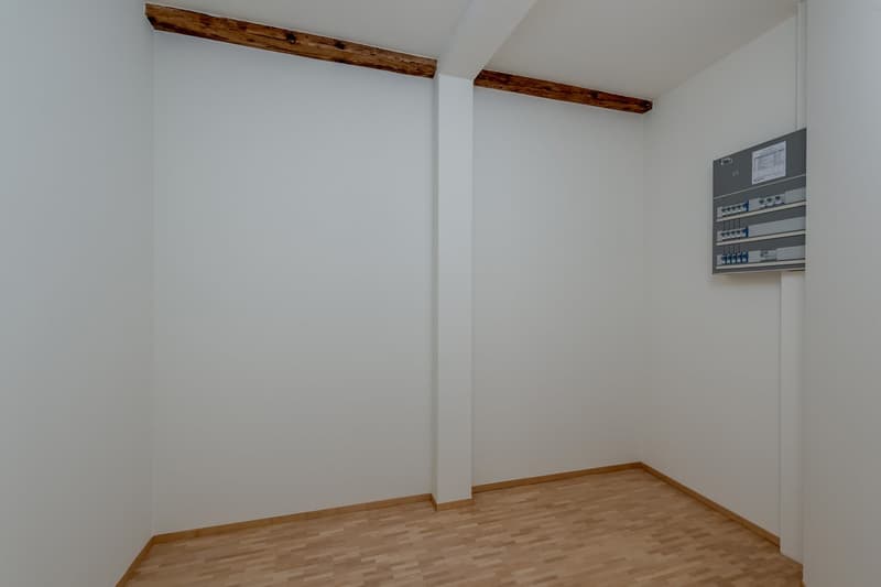 Urbane 3.5 Zimmer-Maisonettedachwohnung im Herzen des Kirschgarten-Quartiers (11)