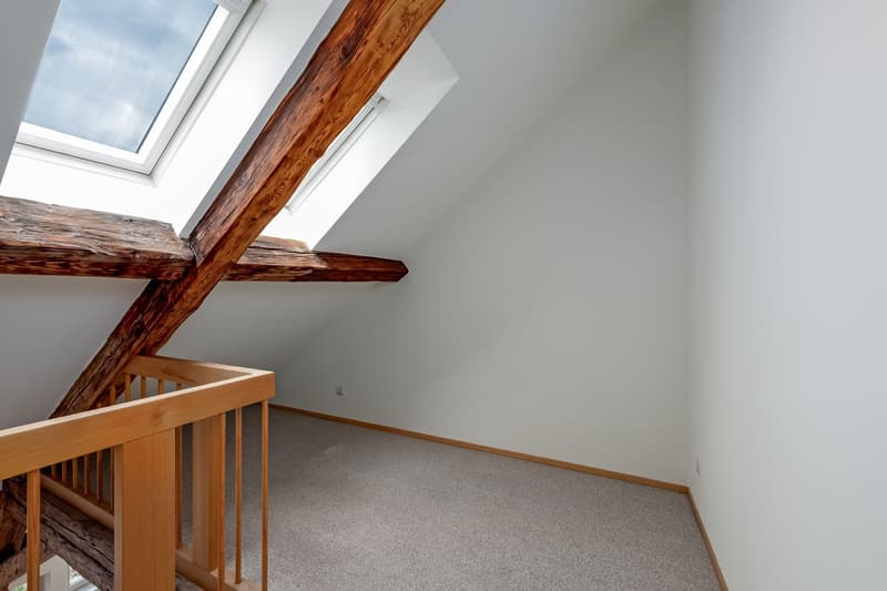 Urbane 3.5 Zimmer-Maisonettedachwohnung im Herzen des Kirschgarten-Quartiers (13)