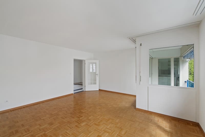 Modern 3.5-room apartment with balcony in Arlesheim (3)