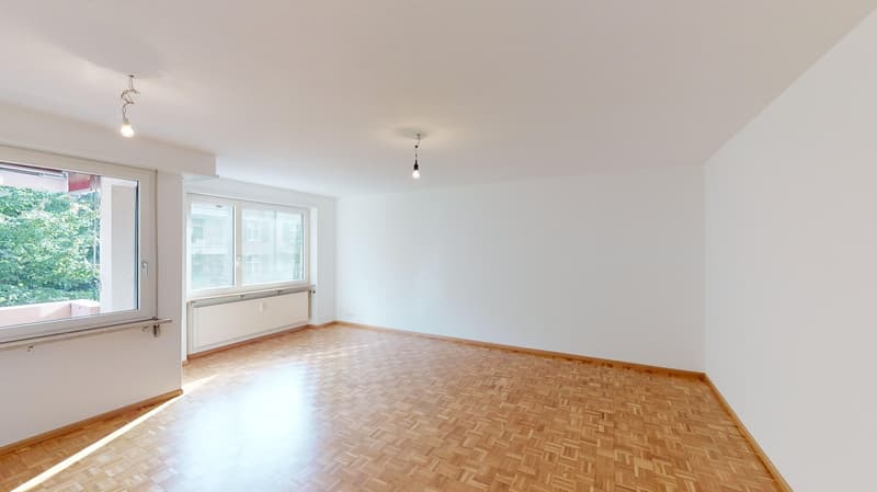 Top sanierte 3.5 Zimmerwohnung mit Blick ins Grüne (6)