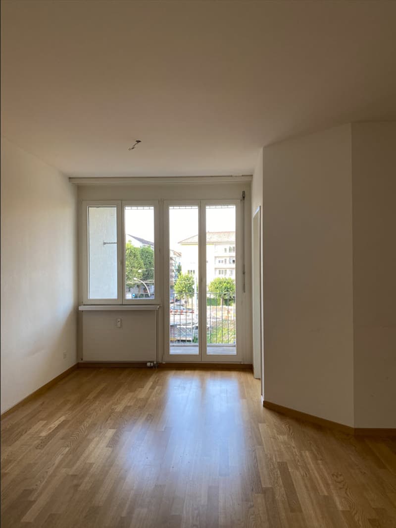 Nahe Stücki-Einkaufszentrum - schöne 2.0 Zimmerwohnung (4)