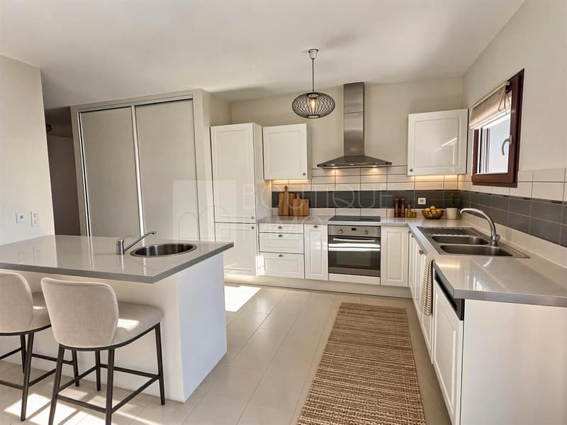 Exclusivité - Magnifique villa familiale à Meinier (3)