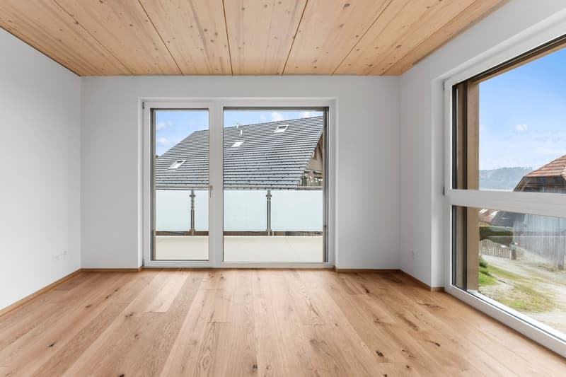 Modern 4.5-room new apartment with balcony in Mühlethurnen (10)