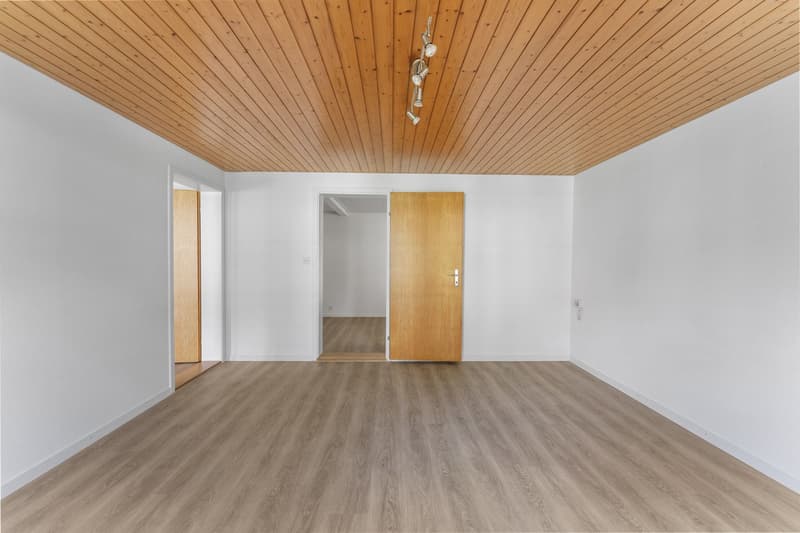 Charmante Altbau-2-Zimmerwohnung im Hochparterre in Oberdiessbach (5)