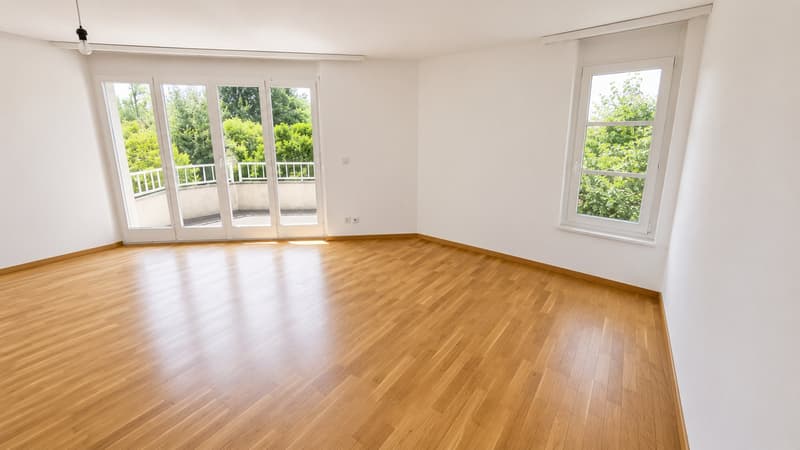 Grosszügiges 8-Zimmer-Einfamilienhaus mit Einliegerwohnung und Garage an ruhiger Lage in Gümligen (12)