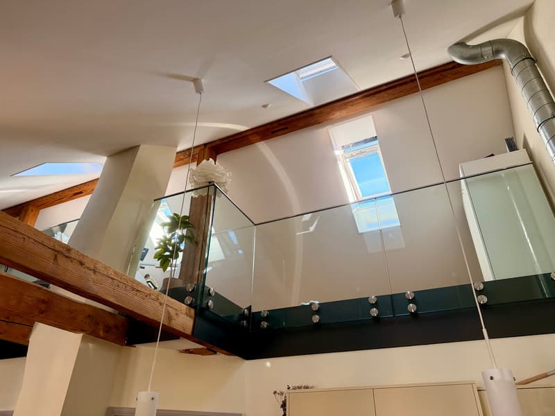 Charmante 2.5-Zimmer-Dachwohnung an ruhiger Lage in Bern (6)