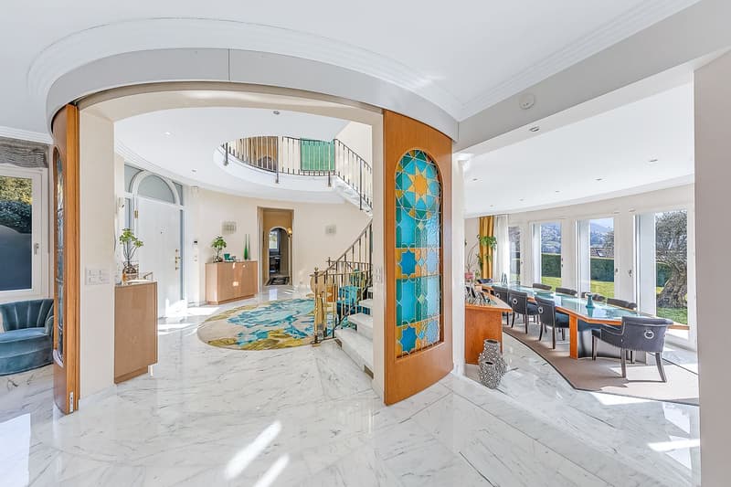 Magnificent detached villa with breathtaking views on the heights of Montreux (7)
