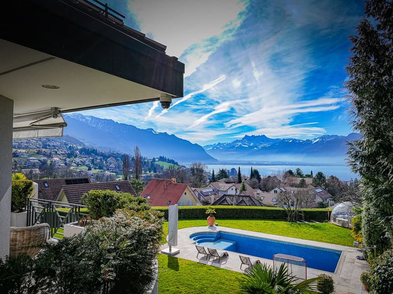 Magnificent detached villa with breathtaking views on the heights of Montreux (3)