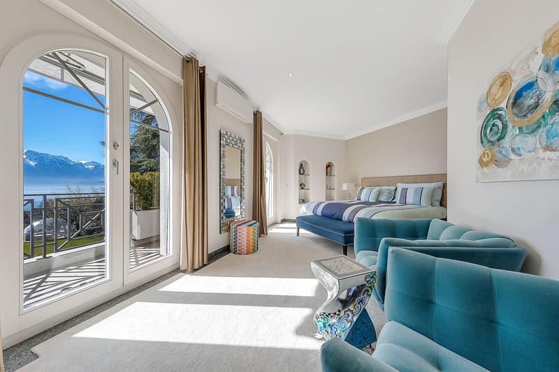 Magnificent detached villa with breathtaking views on the heights of Montreux (12)