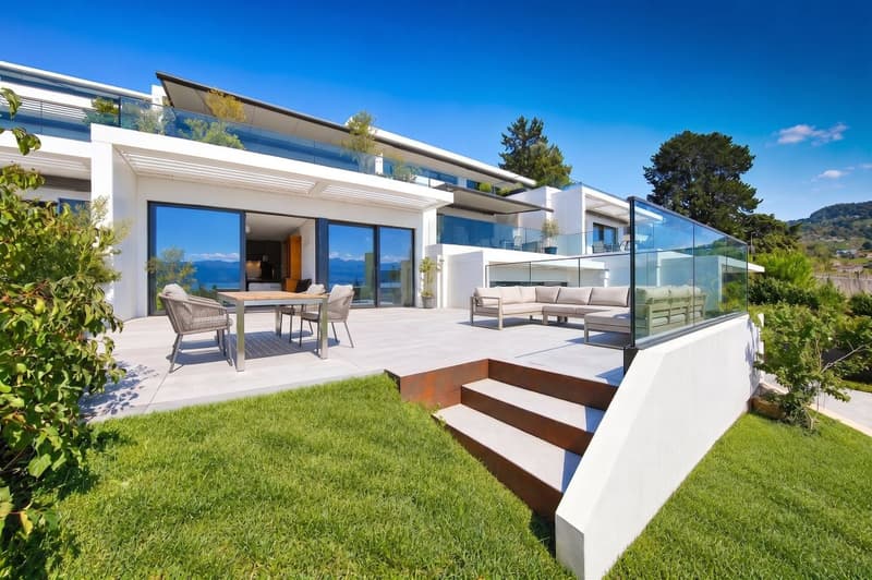Appartement moderne de 2.5 pièces avec une terrasse de 45m2 et une vue à couper le souffle (7)