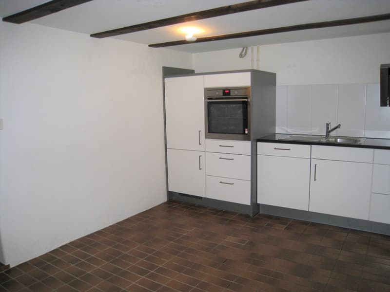 4.5-Zi. Eckhaus mit 272 m² Atelier/Büro in Eschlikon (6)