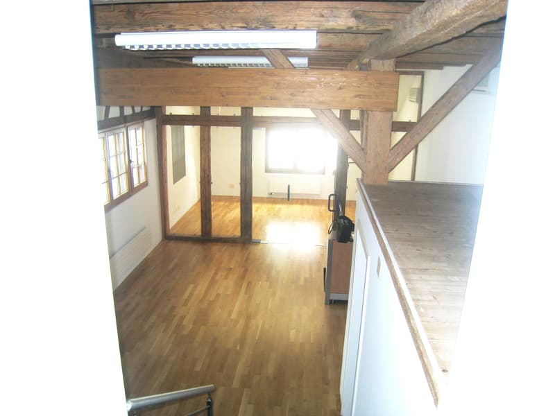 4.5-Zi. Eckhaus mit 272 m² Atelier/Büro in Eschlikon (13)