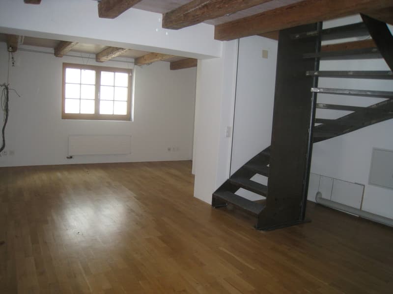 4.5-Zi. Eckhaus mit 272 m² Atelier/Büro in Eschlikon (12)