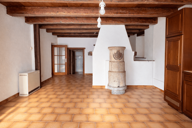 Ensemble immobilier à rénover (14)