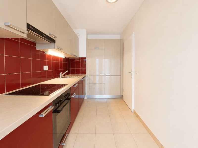 Appartement Minergie de 5 pièces avec balcon - Idéalement situé à Châtelaine (3)