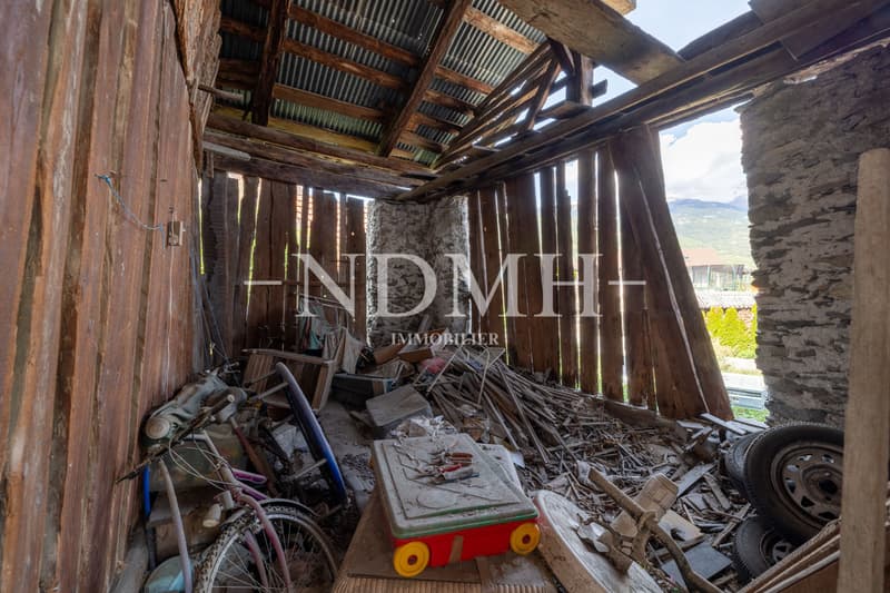Une opportunité rare au coeur de Chalais - parcelle de 606 m² (11)