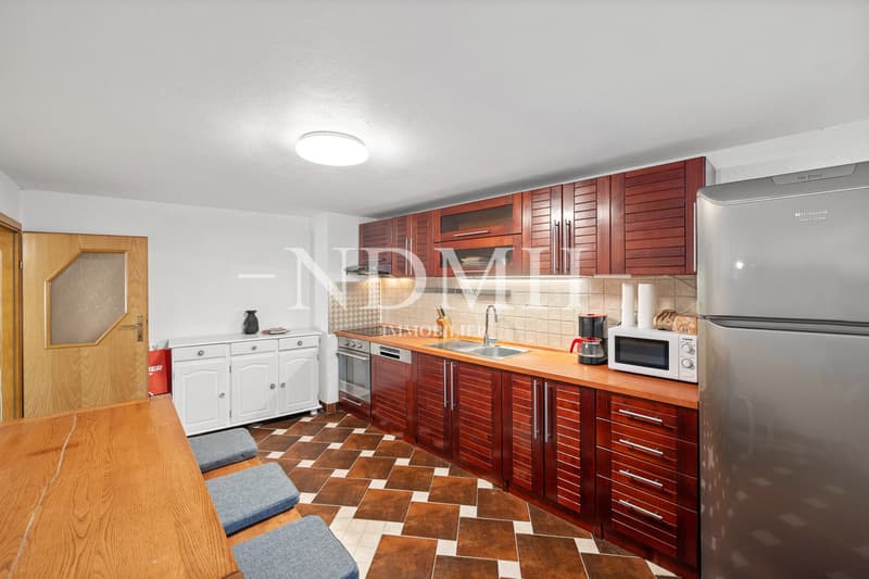 Appartement de 3 pièces au charme atypique (4)