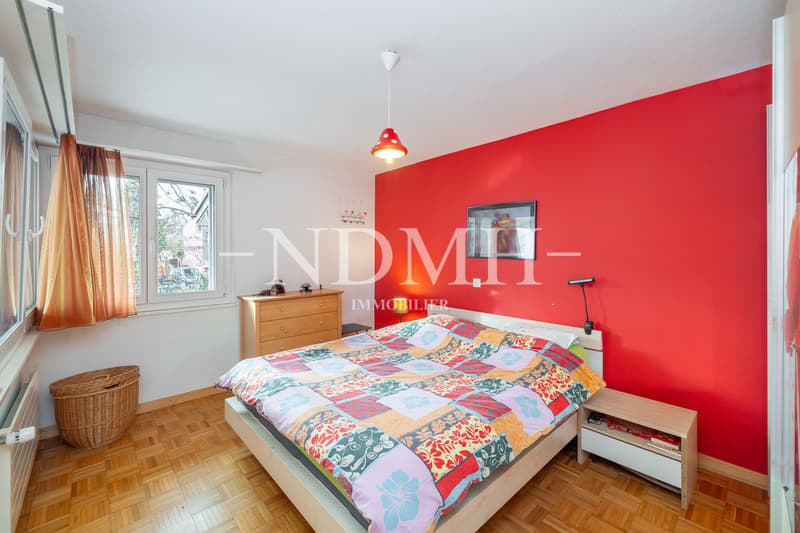 Spacieuse villa de deux appartements (7)