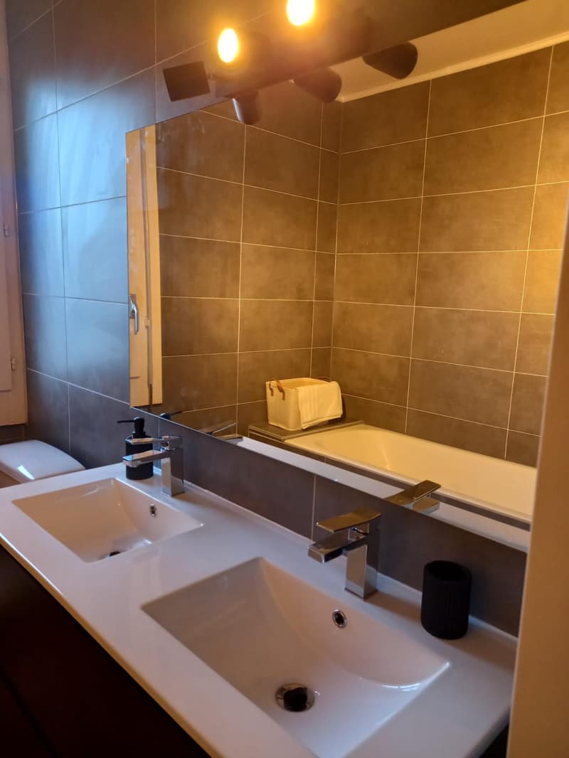 Spacieux appartement de 6 pièces avec une vue panoramique sur le Jura (4)