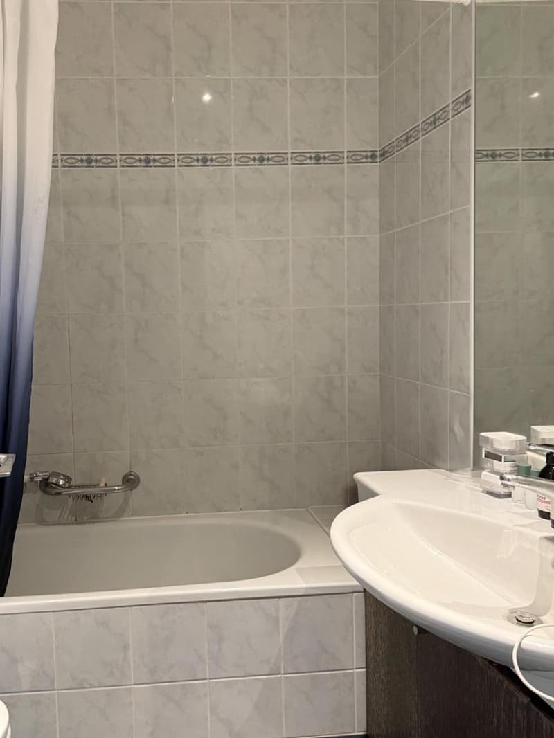 À Vendre en SI ? Appartement 2 pièces à Champel (5)