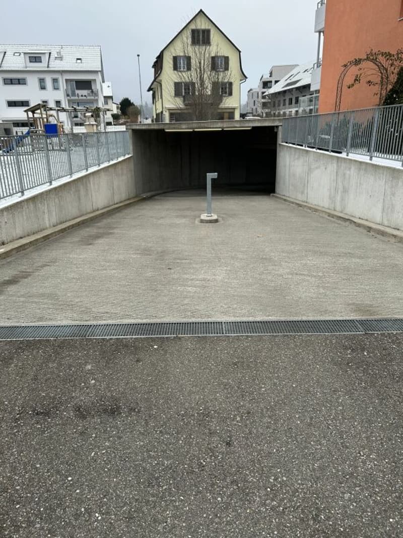 PARKING SPACES IN WÜRENLOS FOR RENT (4)